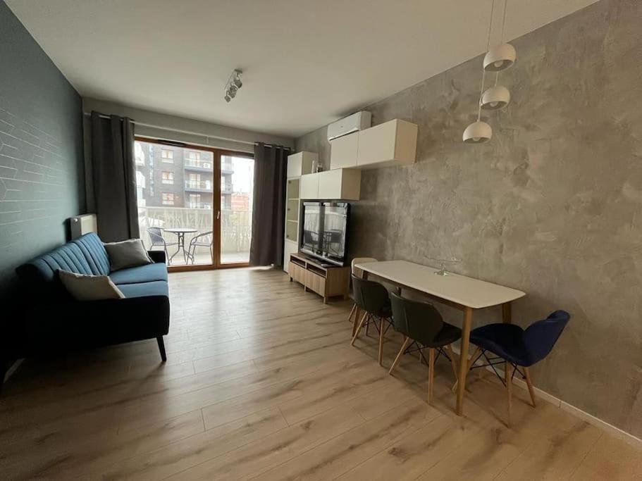 Luksusowy Apartament Z Parkingiem I Klimatyzacja W Samym Centrum Wroclawia מראה חיצוני תמונה