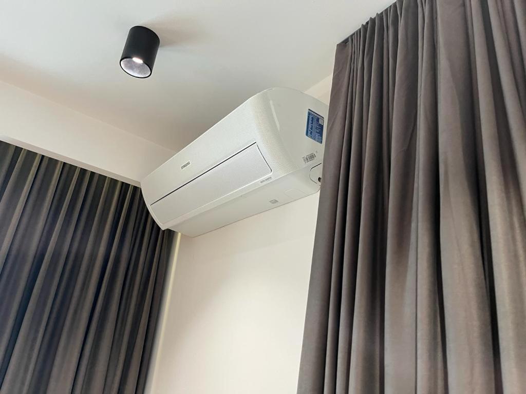 Luksusowy Apartament Z Parkingiem I Klimatyzacja W Samym Centrum Wroclawia מראה חיצוני תמונה